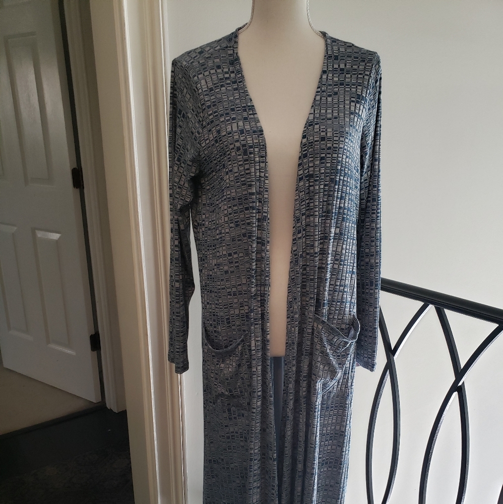 LuLaRoe Sarah cardigan